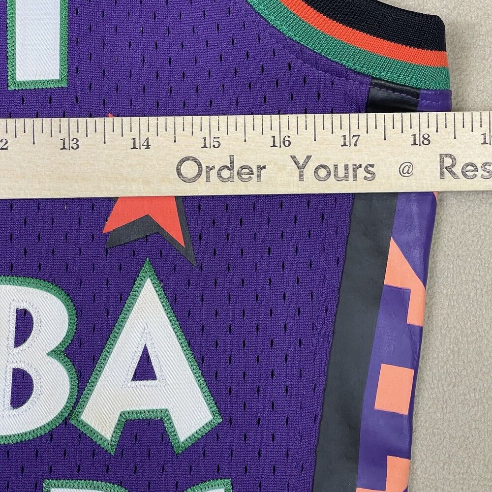 Mitchell&Ness NBA All‎ Stars Basketball Jersey Purple Hardway 1 February 1995 - Picture 5 of 13